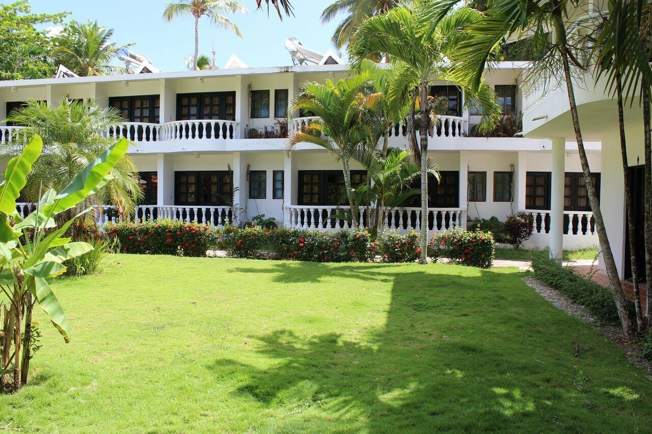 Hotel Bahia Punta Bonita Лас Терренас Экстерьер фото